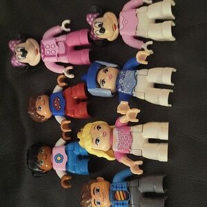 Lego Friends and Disney Minifigures Set - Multicolor